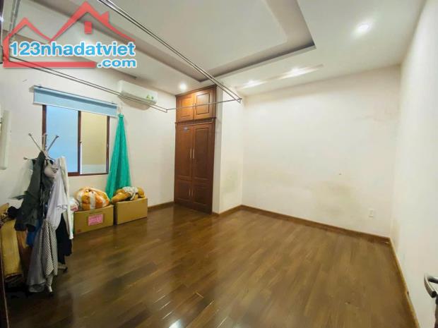 Nhà mặt tiền kinh doanh Ngô Quyền, Sơn Trà, 150m2,3 tầng, Nội thất Gỗ,giá Chỉ 10,9 tỷ - 1
