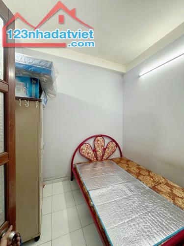 Mặt tiền cư xá Bùi Minh trực P5Q8. 47m2, 2 lầu 4 * 12. Giá 13.5 TL - 3