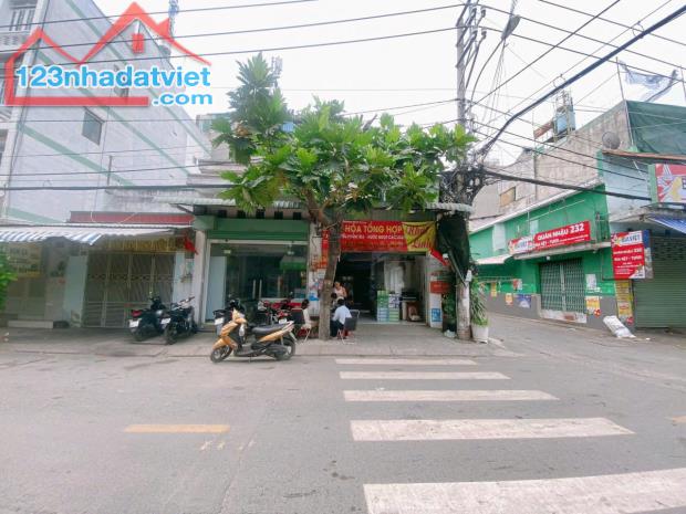 Bán nhà góc 2 mặt tiền Đường 15, DT 8.1m x 18.4m, giá chí còn 12.5 tỷ còn TL