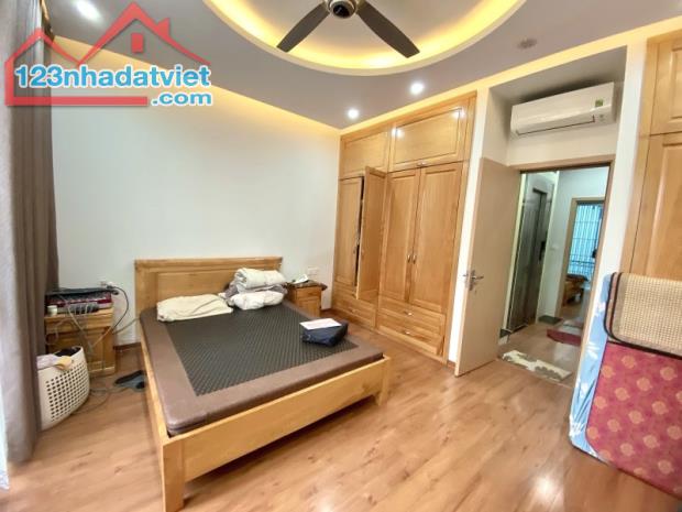 Bán biệt thự 75m2, 5T, tại KĐT Đại Kim, Hoàng Mai, Chính chủ giá 22 tỷ - 2