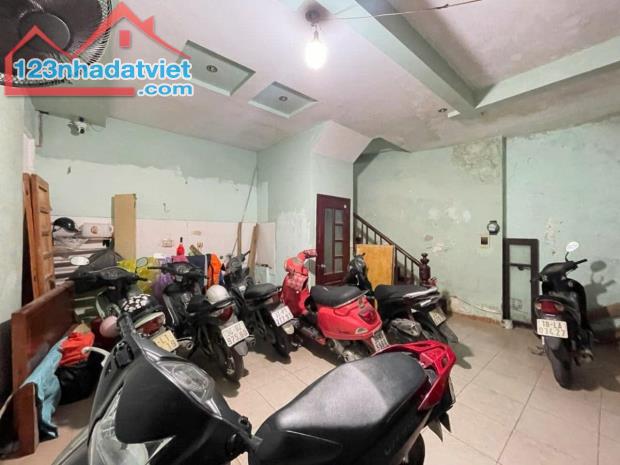 BÁN NHÀ NGUYỄN KHANG QUAN HOA CẦU GIẤY 37m 5Tầng MT5m 7.9Tỷ TRUNG TÂM QUẬN  SIÊU HIẾM - 2