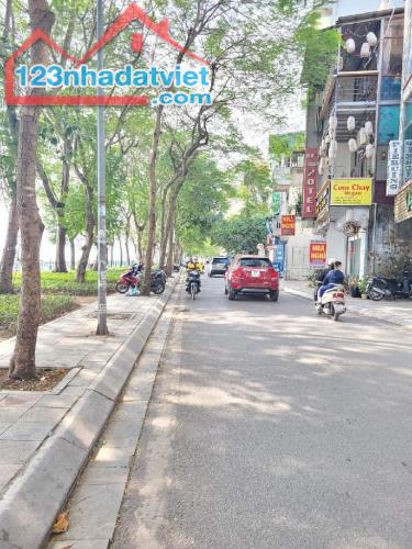 Bán Đất Lạc Long Quân - hướng ĐB - 130m2 x MT 11m - 2 xe tải tránh - Thông thẳng Hồ Tây - 4