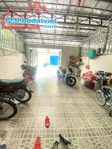 Mặt Tiền Lớn 10M, Khu P Lô, Tam Bình Thủ Đức, DT 81m2 ( 5.2 x 16 ) 4 Tầng, chỉ 6.99ty - 3