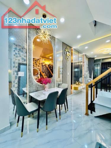 BÁN NHÀ GIÁP BÌNH THẠNH - GẦN HẺM XE HƠI - P4 GÒ VẤP  - 38 M2 - 4.95 TỶ - 2