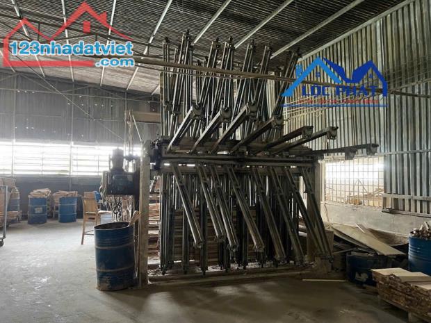 Cho thuê xưởng gỗ Biên Hòa 2000m2 và toàn bộ máy móc làm gỗ - 2