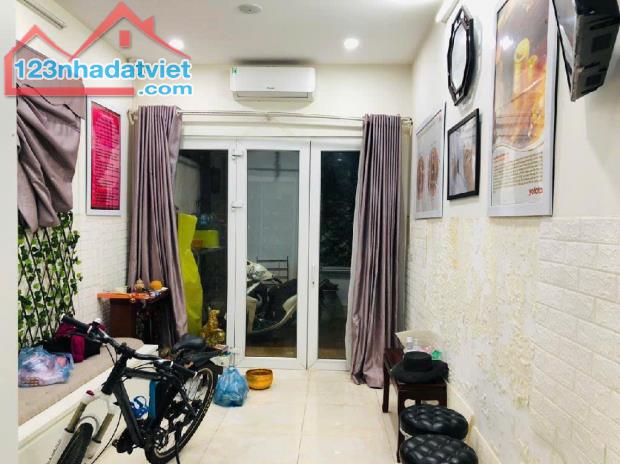 BÁN NHÀ MẶT NGÕ TÂY HỒ - NGÕ BA GÁC PHI -  BA BƯỚC CHÂN RA ĐƯỜNG Ô TÔ - 1