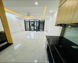 Nhà dân xây mới 5T mặt tiền 4m đường thông phân Nhà dân xây mới 5T mặt tiền 4m đường thông