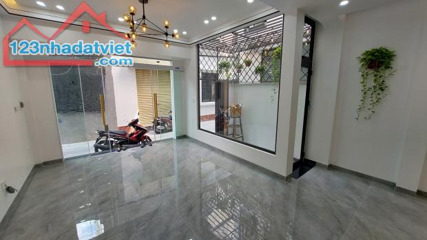 Bán nhà 4 tầng Thiên Lôi,Lê Chân.56m2.Nở hậu.Chỉ 4,35 tỷ