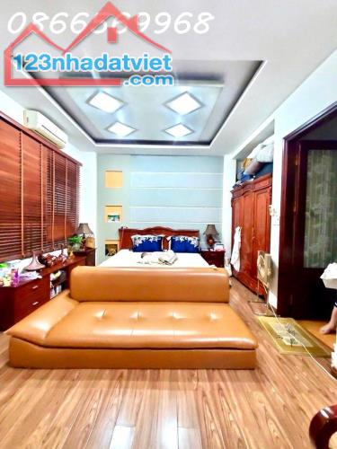 NHÀ DÂN XÂY 42M x 5T, VỊ TRÍ ĐẸP, GẦN PHỐ, PHÁO ĐÀI LÁNG, ĐỐNG ĐA, 11.35 TỶ - 3