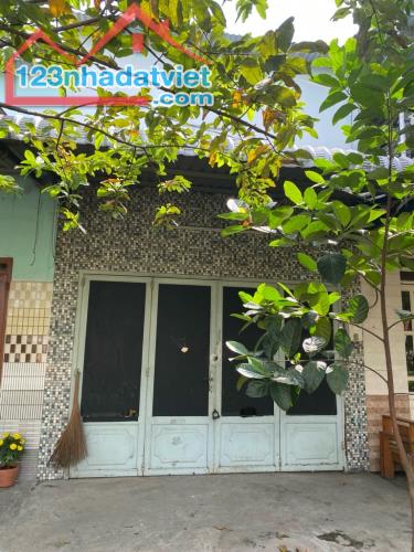 🏠 32m² Hẻm Xe Hơi QL1A - 1 trệt 1 lửng - SHR, Hoàn Công Đủ Chỉ Hơn 2 Tỷ !?