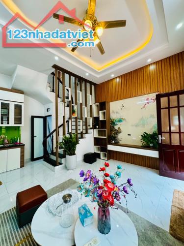 BÁN NHÀ NAM DƯ - Ô TÔ SÁT VÁCH - NỘI THẤT ĐẦY ĐỦ - 32M2 5T - GIÁ NHỈNH 5 TỶ