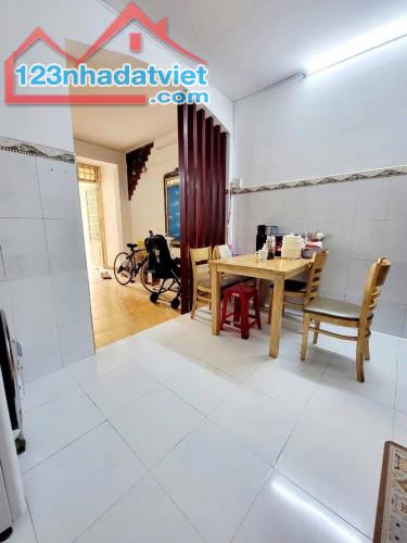 ♪ Nhà Kiệt Phạm Nhữ Tăng, 49m2, 2 tầng, sạch đẹp, 1.99 tỷ - 2