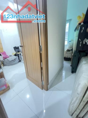 ► Nhà Kiệt gần Hùng Vương, 63m2, 2 tầng, nhỉnh 3 tỷ - 4