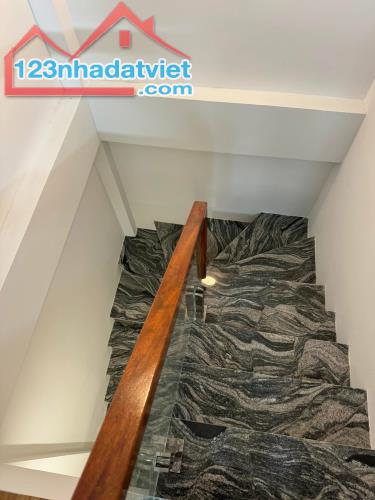 NGUYỄN VĂN CỪ GIA THỤY 40M2 x 6T ÔTÔ TRÁNH ĐỖ, THANG MÁY KINH DOANH 17,5TỶ - 5