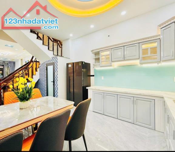 🏠Bán Nhà Quang Trung - Gò Vấp - Hẻm 4m Thông - 60m²(4 x 15) - 4 lầu - Full Nội Thất - 1