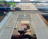 Nhà đẹp Ngõ Quỳnh Hai Bà Trưng 38mx4 tầng ngõ to rộng thoáng 7.3 tỷ còn thương lượng.