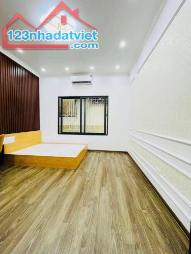 BÁN GẤP NHÀ TÂN MAI HOÀNG MAI 3T, 30m2, MT 3.9m, Chỉ 3.48Tỷ. LH: 0962 630 109 - 3