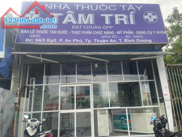 CHÍNH CHỦ CẦN SANG NHƯỢNG LẠI NHÀ THUỐC VÀ MẶT BẰNG MT DT743,CÁCH CỔNG VSIP 1 10 CĂN NHÀ