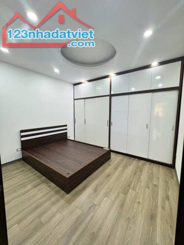 Bán Gấp Nhà Phố Nguyễn Văn Cừ 50m2 4 Tầng, Ô Tô Qua Nhà, Tiện Ích Bạt Ngàn. Nhỉnh 10 Tỷ - 5