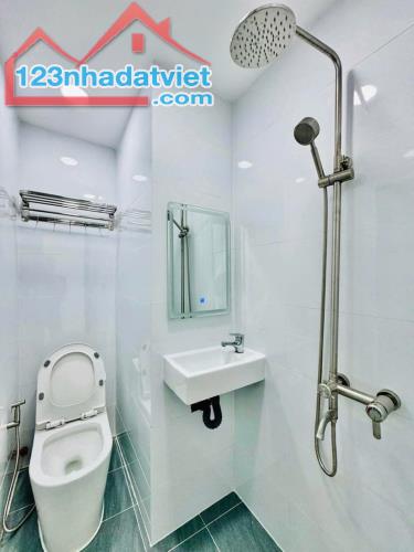 NHÀ B.ÁN NGUYỄN VĂN NGHI GV - GẦN NGÃ 5 & BV 175 NGUYỄN KIỆM - DT 36M² - 2 TẦNG HƠN 3 TỶ - 5