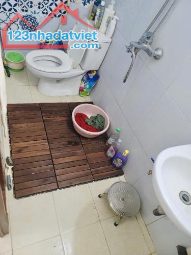 Cần bán nhà Kim Giang, Đại Kim, Hoàng mai, 55m2, sổ đỏ, ô tô tải đỗ cửa. Giá 2,98 tỷ - 5