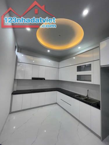 Nhà Xây Mới An Trai Vân Canh Hoài Đức Hà Nội DT35m2 × 5 tầng, cuôi đường Trịnh Văn Bô