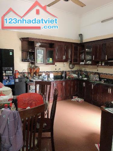 BIỆT THỰ SÂN VƯỜN DÂN XÂY, 178M2, VỊ TRÍ ĐẮC ĐỊA, GIÁ RẺ NHẤT KHU VỰC, CHỈ 12 TỶ - 1