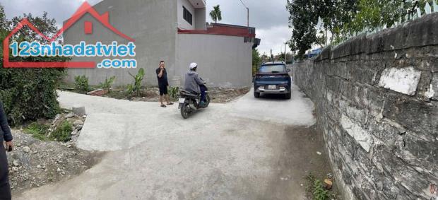 Lô góc 100m2 Thiên Hương thôn 3 giá đầu tư,ô tô đỗ Hướng Tây Nam Trung Tâm lõi - 2