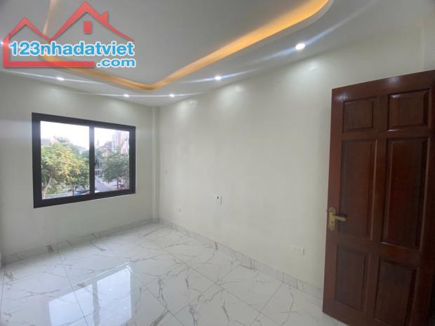 🏠 BÁN NHÀ VẠN PHÚC: 34m2, 5 tầng- Giá 6.3 tỷ - NGÕ THOÁNG RỘNG! - 4