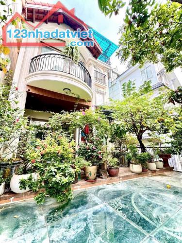 Biệt thự 5 tầng 110m phố Xuân Đỉnh Bắc Từ Liêm nội thất cao cấp gần Ngoại Giao Đoàn qua Hồ