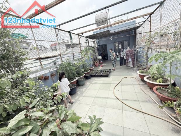 Bán nhà HXH, 70m2, MIẾU BÌNH ĐÔNG, Bình Tân, 3 tầng, 3 PN, 4 Tỷ 580 còn TL. - 4