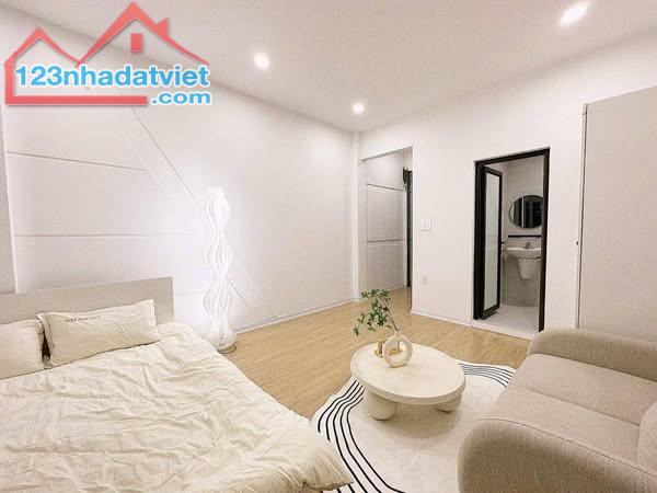 BÁN CĂN NHÀ ĐẸP THỊNH QUANG, 51m, 5 tầng, 9.8 tỷ - 1