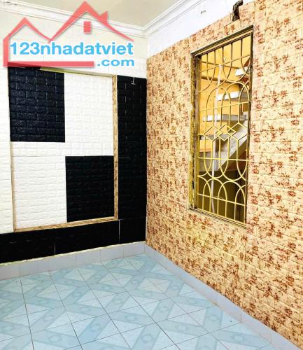 🔥🔥🔥SPCT NR - 01 : Cho thuê nhà 3,5 tầng mặt ngõ Cát Cụt oto đỗ tận cửa cách mặt đường 2 - 5