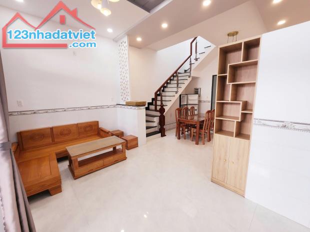 🏠 BÁN NHÀ ĐẸP FULL NỘI THẤT - ĐƯỜNG LƯƠNG ĐỊNH CỦA, VĨNH NGỌC - 2