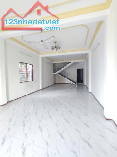 HOT!!! Cho thuê MB tiềm năng 3 tầng , vị trí đắc địa , hợp KD đa mục đích kv Sơn Trà - 1