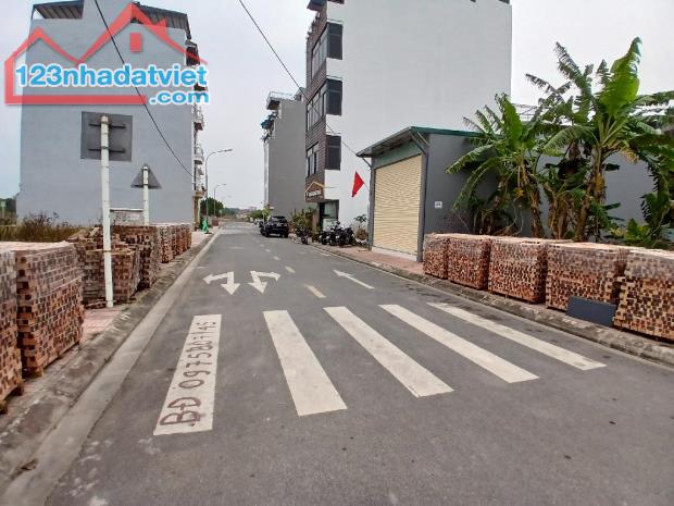 BÁN ĐẤT TÁI ĐỊNH CƯ CỤ KHỐI LONG BIÊN - VỈA HÈ RỘNG - NGÕ THÔNG - PHÙ HỢP XÂY Ở, ĐẦU TƯ - 1