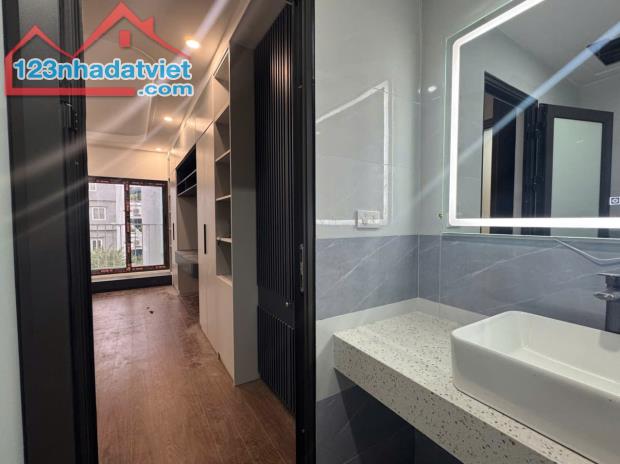 Bán nhà riêng xây mới 34m2x5 tầng, gần cầu Vĩnh Tuy, công viên, trường học - 3