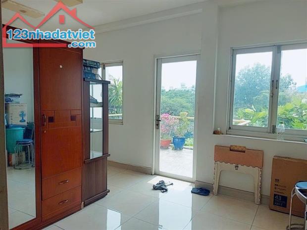 Nhà mặt tiền KDC Hương Lộ 5, Bình Tân - ngang 6m View công viên, thiết kế resort, giá tốt - 2