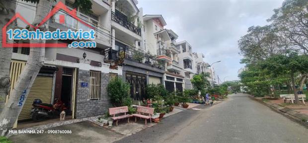 Nhà mặt tiền KDC Hương Lộ 5, Bình Tân - ngang 6m View công viên, thiết kế resort, giá tốt - 5