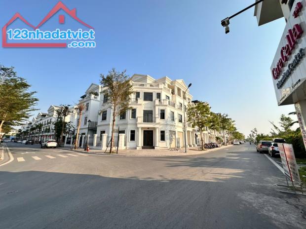 Bán căn Shophouse hoàn thiện thô khu San Hô 3 Vinhome Marina - 1