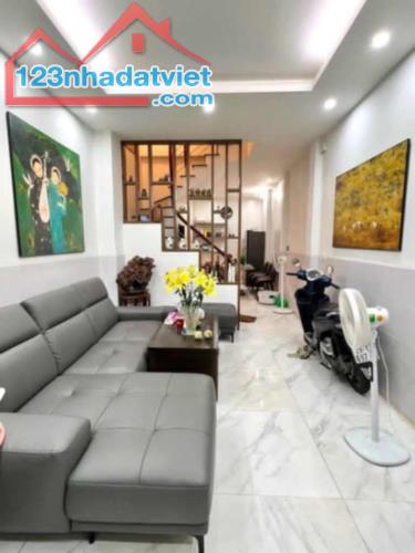 BÁN GẤP NHÀ ĐỘI CẤN TT BA ĐÌNH KD FULL NỘI THẤT 50M X 4 TẦNG 12,8 TỶ - 1