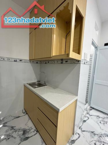 Nhà hẻm 4m Nguyễn Khoái Phường 2 Q4 2 tầng 60m²  Chào giá 6,9 tỷ - 3