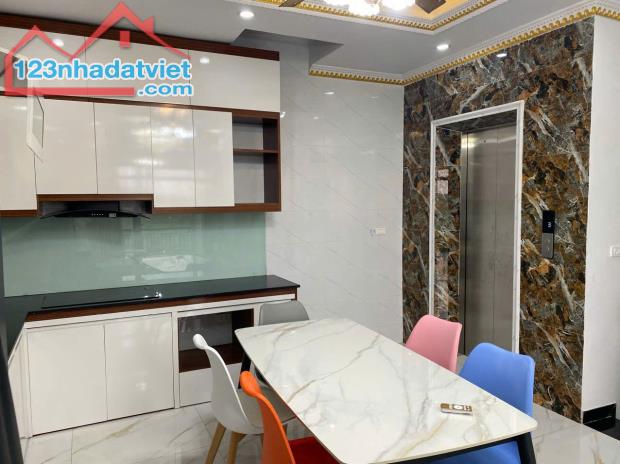 NHÀ 5 TẦNG THANG MÁY MỚI TINH PHỐ NGÔ THÌ NHẬM GIÁ NHỈNH 13 TỶ, Ô TÔ, KINH DOANH VP. - 2