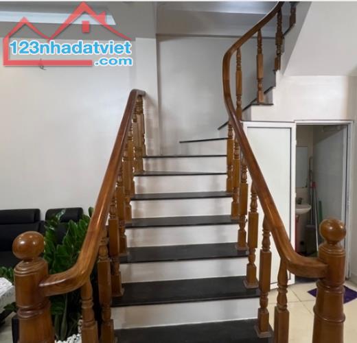 BÁN NHÀ 4 TẦNG CỰ KHỐI – 52M² – GIÁ 6 TỶ – NGÕ NÔNG, 20M RA Ô TÔ! - 3