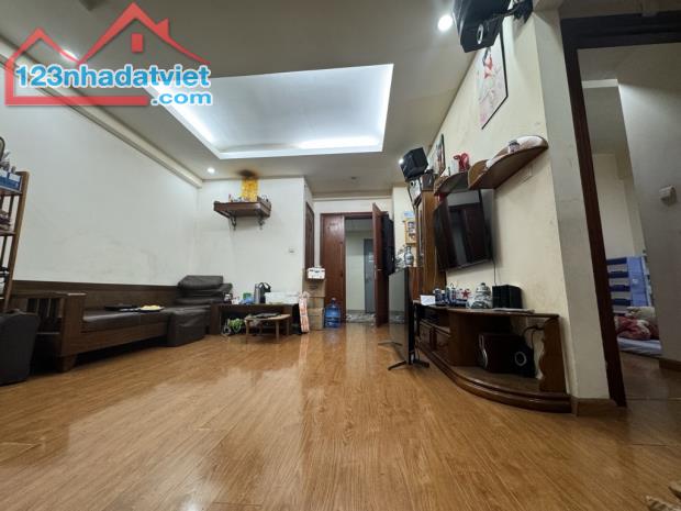 CC GREEN HOUSE, VIỆT HƯNG LONG BIÊN, TẦNG CAO VIEW ĐEP. 75M². 2PN 2WC GIÁ: 3,5TỶ