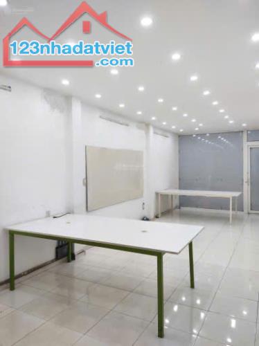 Văn phòng đẹp, trung tâm Q1, giá rẻ 75m2, phù hợp với startup, VP đại diện, VP luật sư - 1