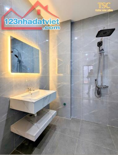 Bán Căn 4 tầng Miếu Hai Xã thông  Hồ Sen, Dư Hàng Kênh, Lê Chân, 45m2, chỉ có 3.35tỷ - 3