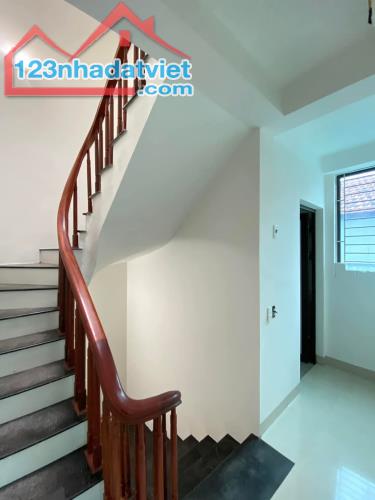 3,2 tỉ 4 tầng 4 phòng ngủ-Nhà Song Phương cạnh Đại Lộ 15p đến Mỹ Đình - 3