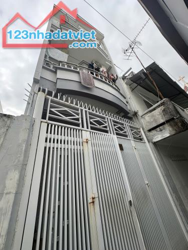 NHÀ HẺM KHU BÀN CỜ TRƯƠNG ĐỊNH 37M2, NGANG 3,5M, GIÁ CHỈ 3,3 TỶ