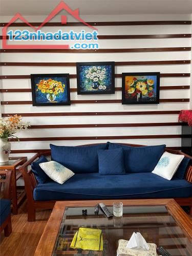 **Bán nhà phường 4, Tân Bình, hẻm đường Hậu Giang, 4,5x20, khu sân bay - 1
